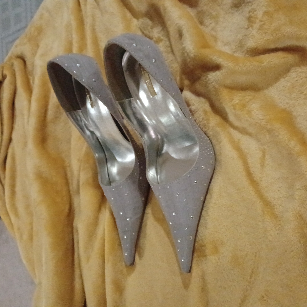 Shoes excellent condition